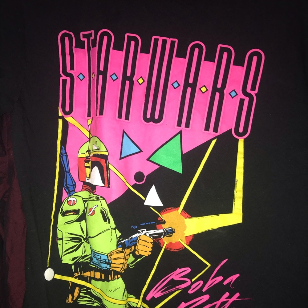 Medium Star Wars shirt